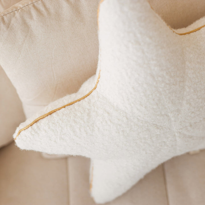 Seashell Pillows, Starfish Throw Pillows, Crustaceancore Decor Decorative minicamp